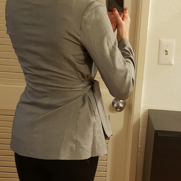 Frnch Blazer with side tie - Picture 2 of 4